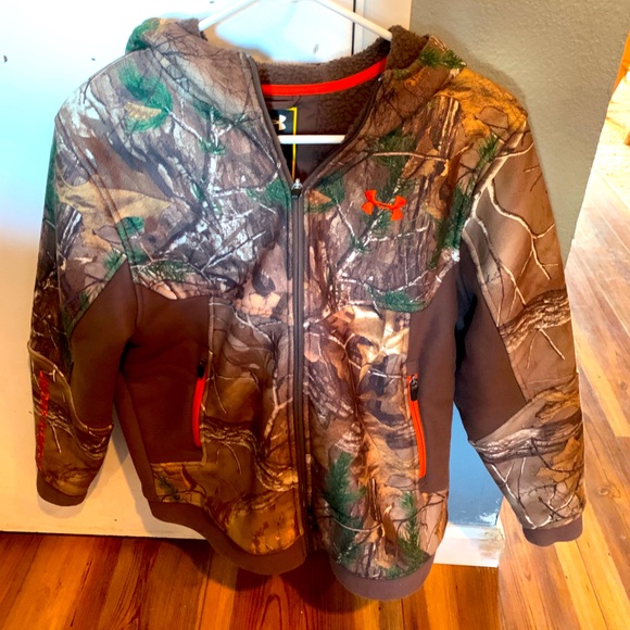 Under Armour Other - Youth Under Armour Lined Jacket